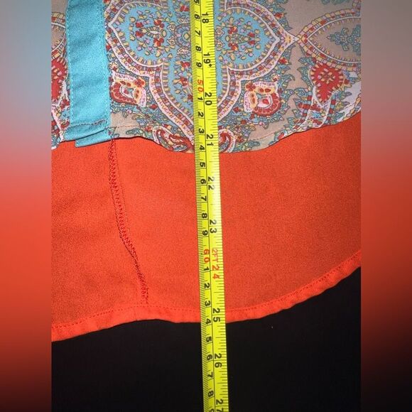 Ryu Paisley Printed Front Sleeveless Boho Top Size Small EUC - Picture 6 of 7